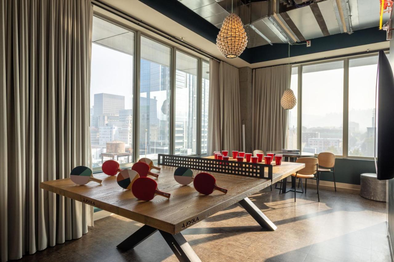 โมซี พอร์ตแลนด์ ดาวน์ทาวน์ Hotel ภายนอก รูปภาพ