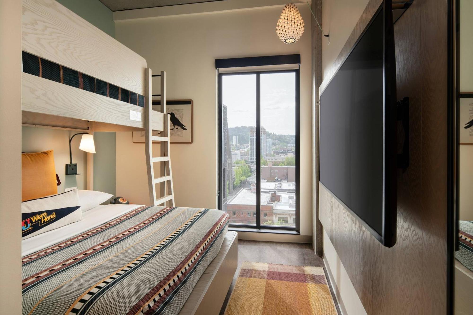 โมซี พอร์ตแลนด์ ดาวน์ทาวน์ Hotel ภายนอก รูปภาพ